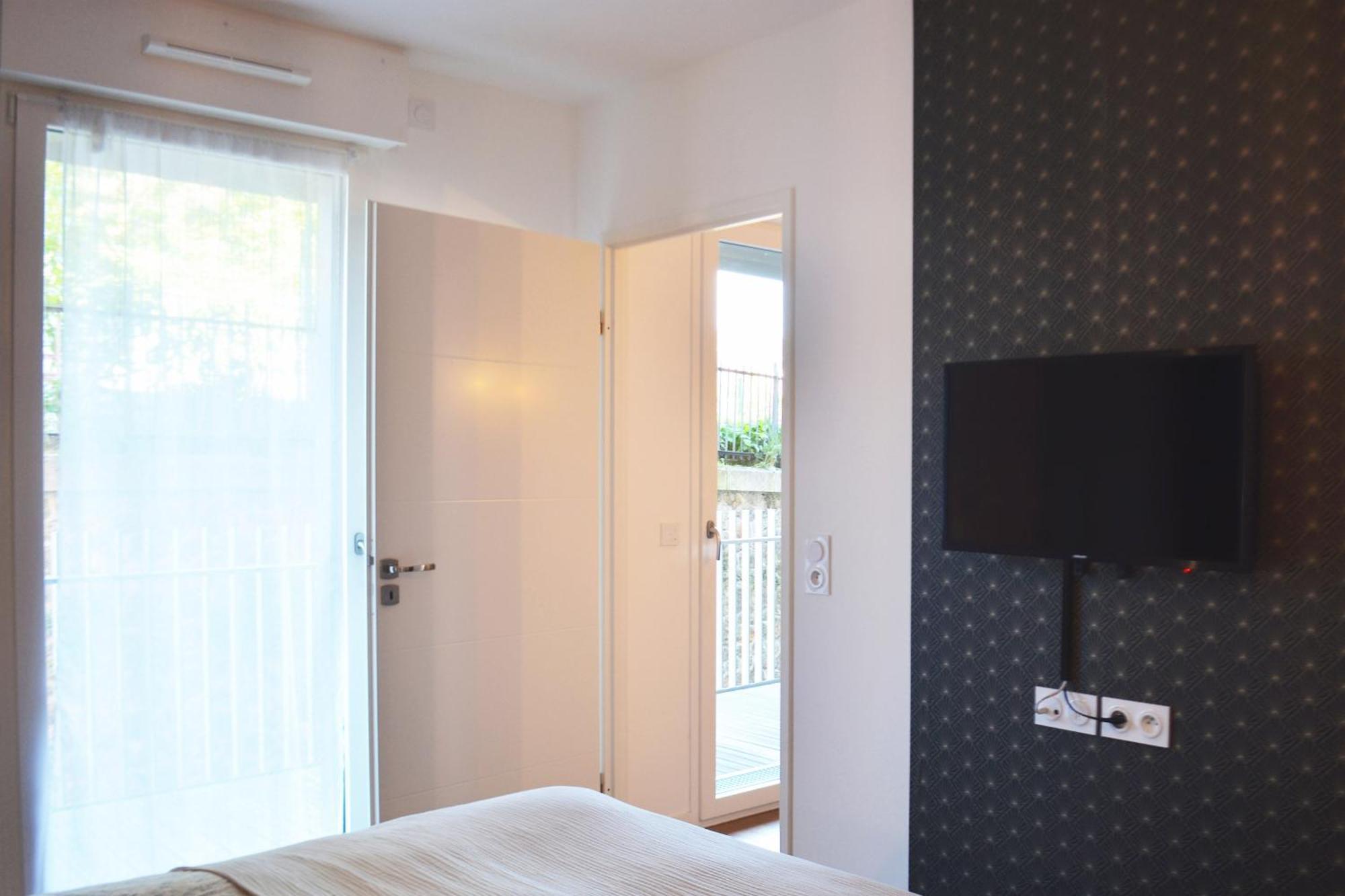 Sweethomeversailles 10Mn Walk From Palace Екстер'єр фото